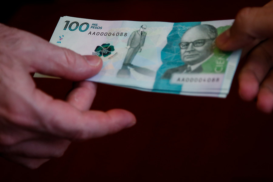Billetes de 100 mil pesos colombianos