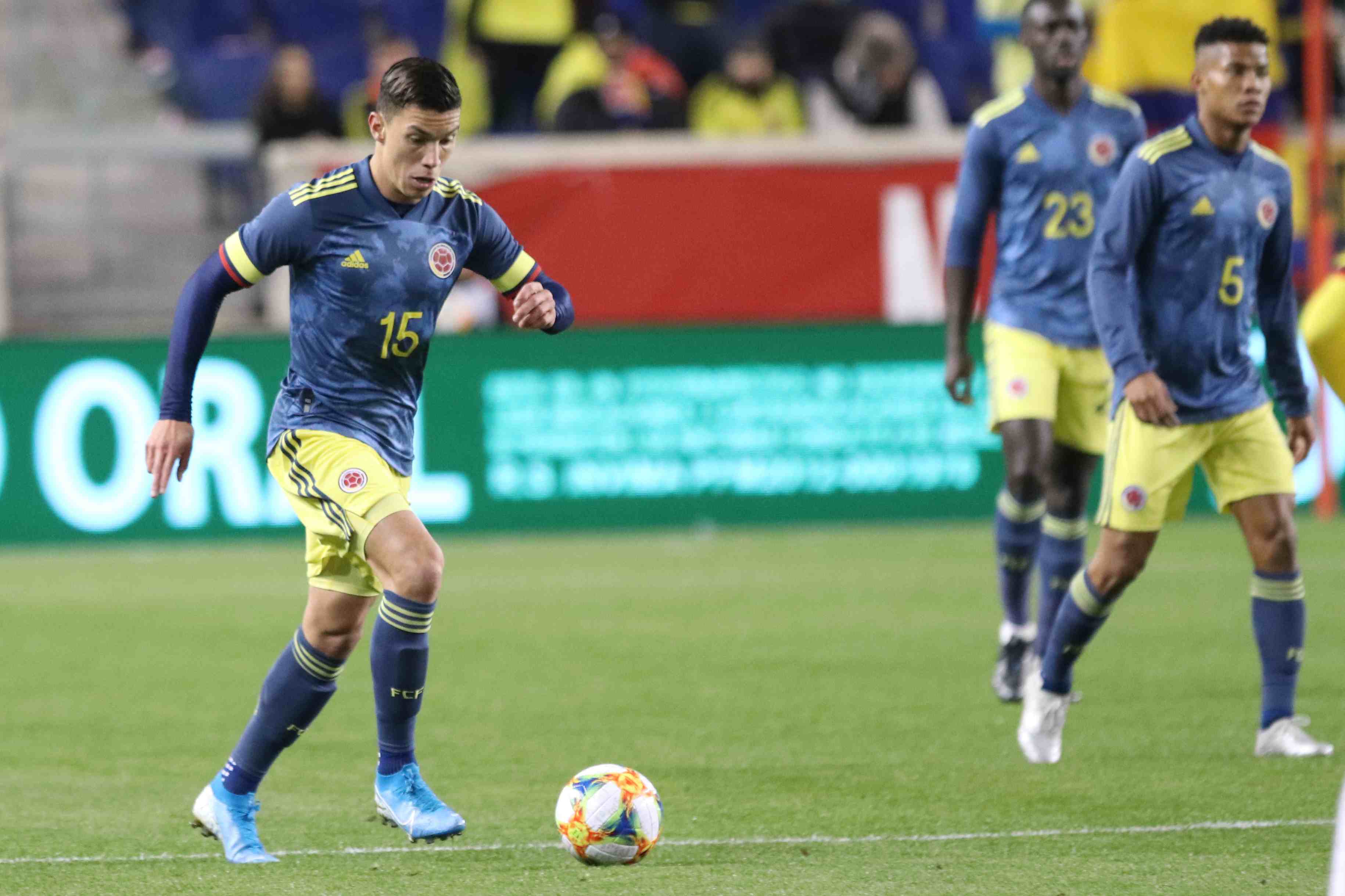 Colombia vs Ecuador EN VIVO fecha FIFA Antena 2