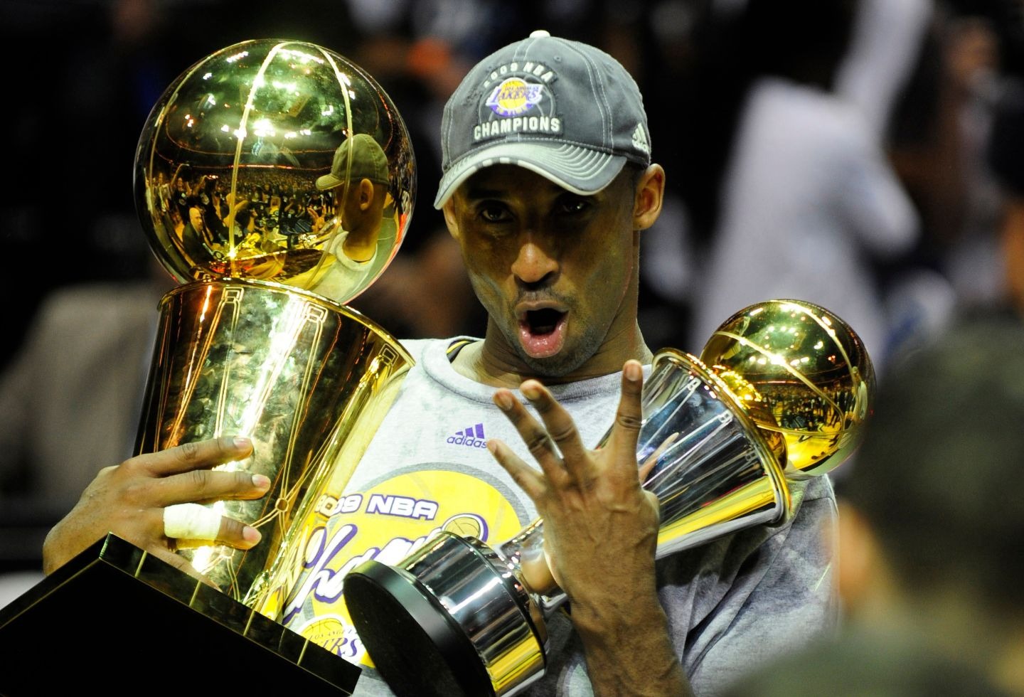 Kobe Bryant celebra su campeonato de 2009
