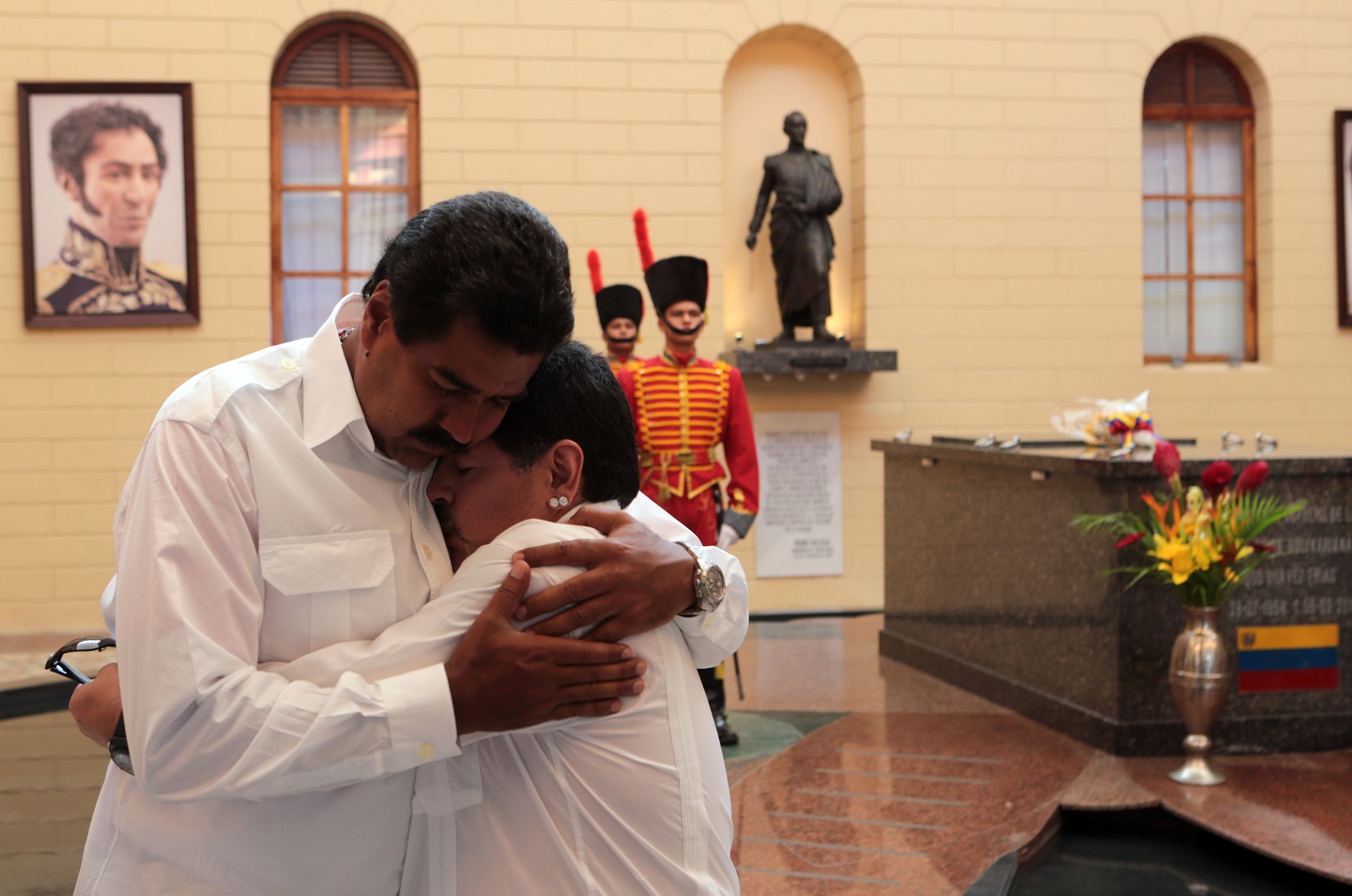 Diego Maradona y Nicolás Maduro