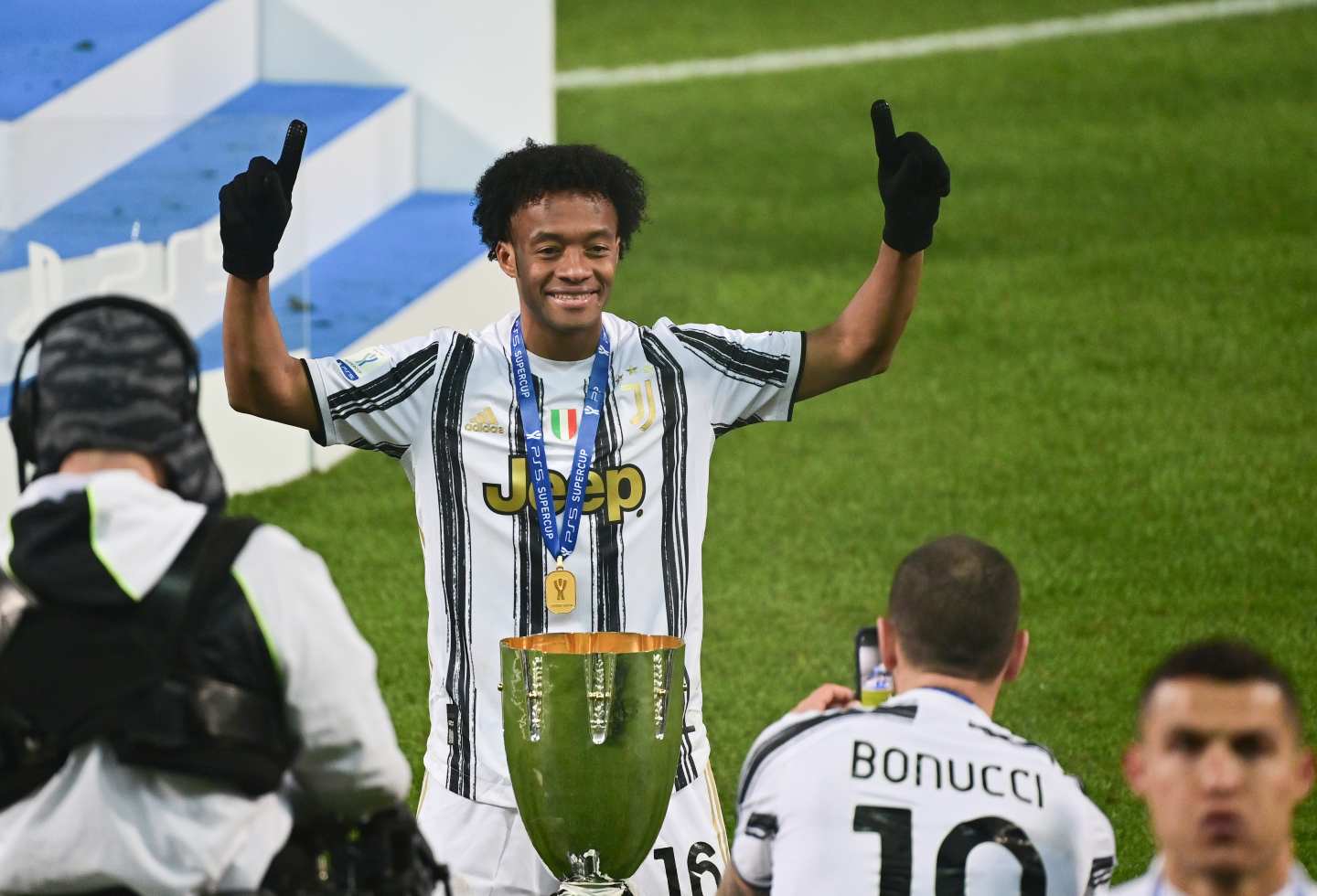 Juan Guillermo Cuadrado will play his final 11 with Juventus