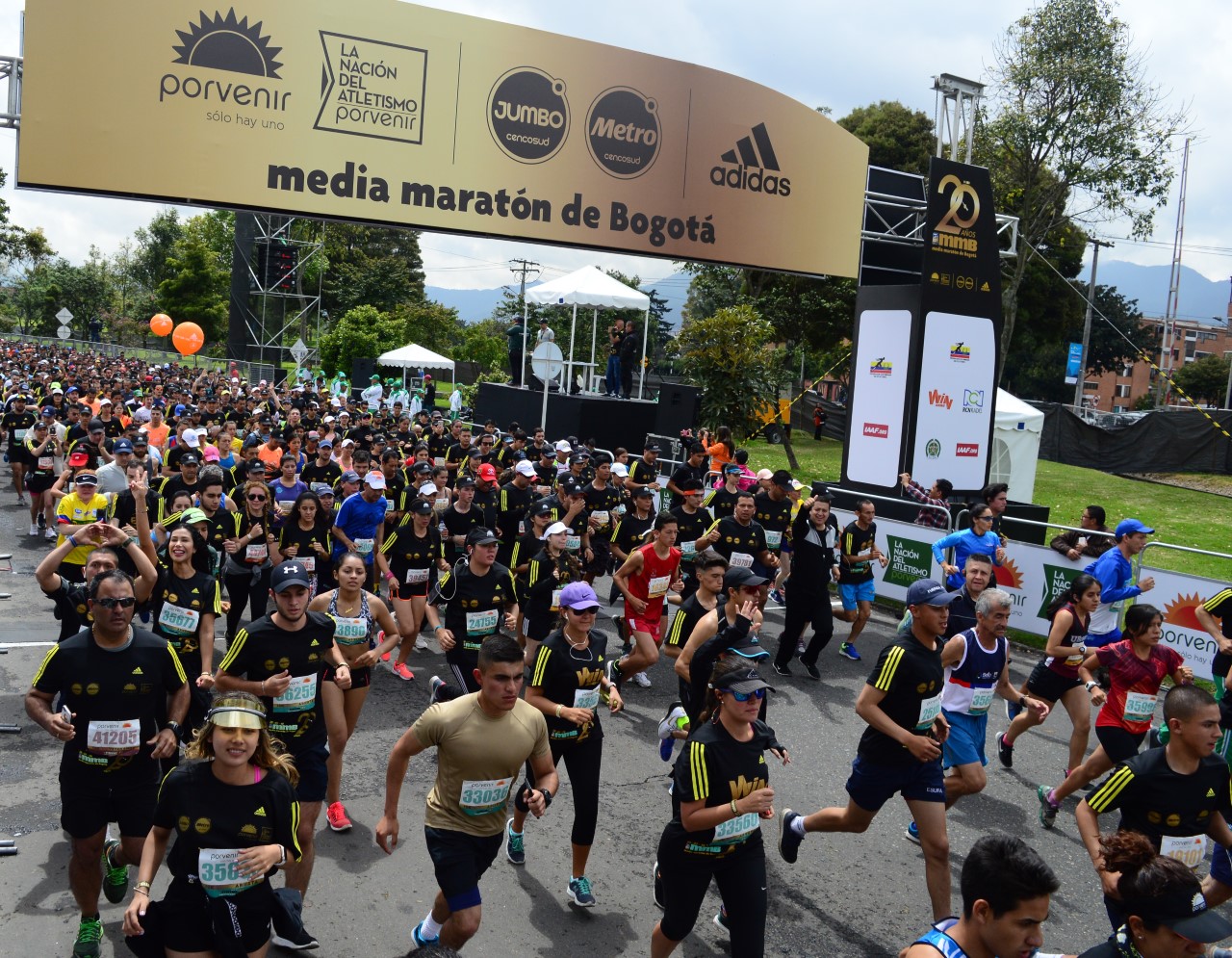 administrar Absurdo Decir a un lado Media Maratón de Bogotá 2022: hora y canal de TV para ver la carrera |  Antena 2