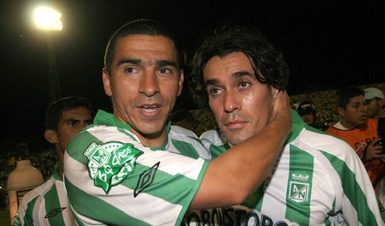 Aristizábal y Galván en uno de los títulos de Atlético Nacional en 2007.