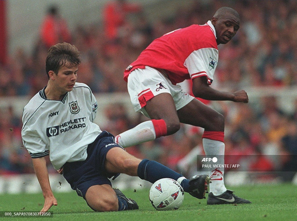 Arsenal vs Tottenham en la temporada 1997/98
