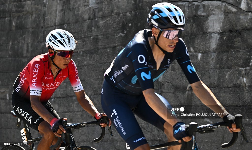 Enric Mas junto a Nairo Quintana en una de las etapas del Tour de Francia