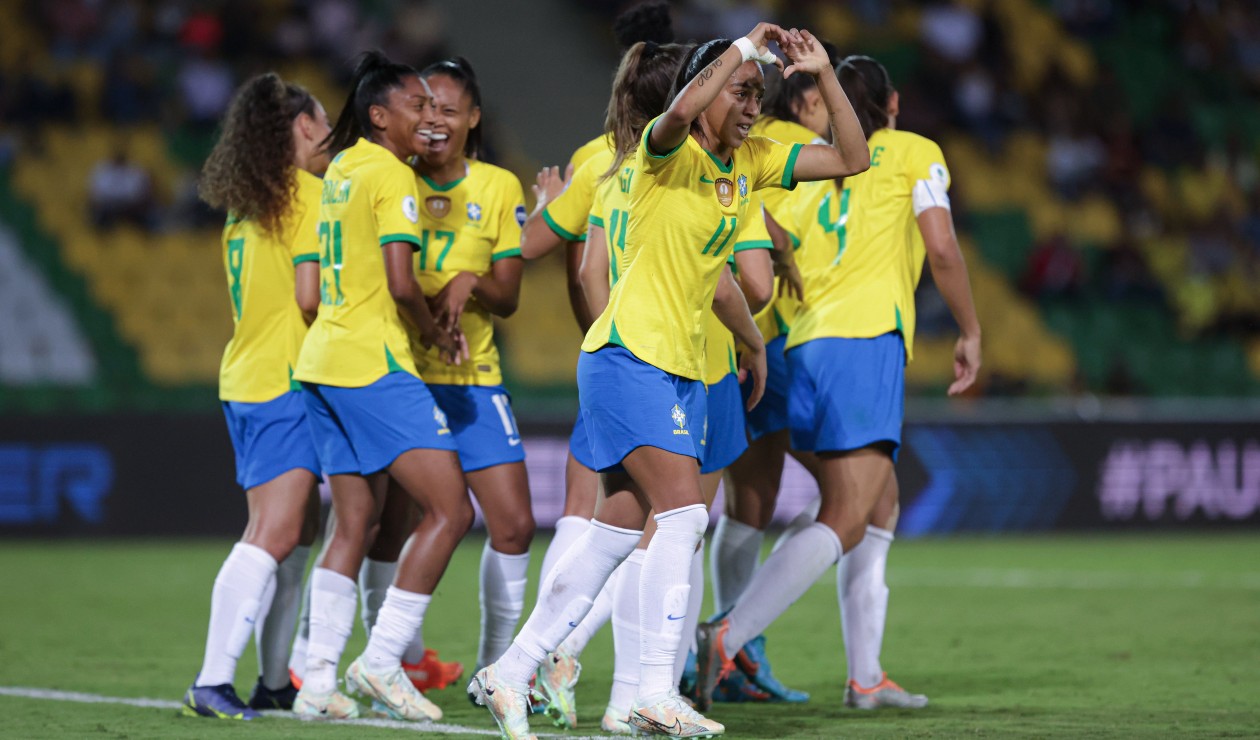 Brasil derrota Uruguai e mantém 100% de aproveitamento na Copa América  Feminina - Jogada - Diário do Nordeste