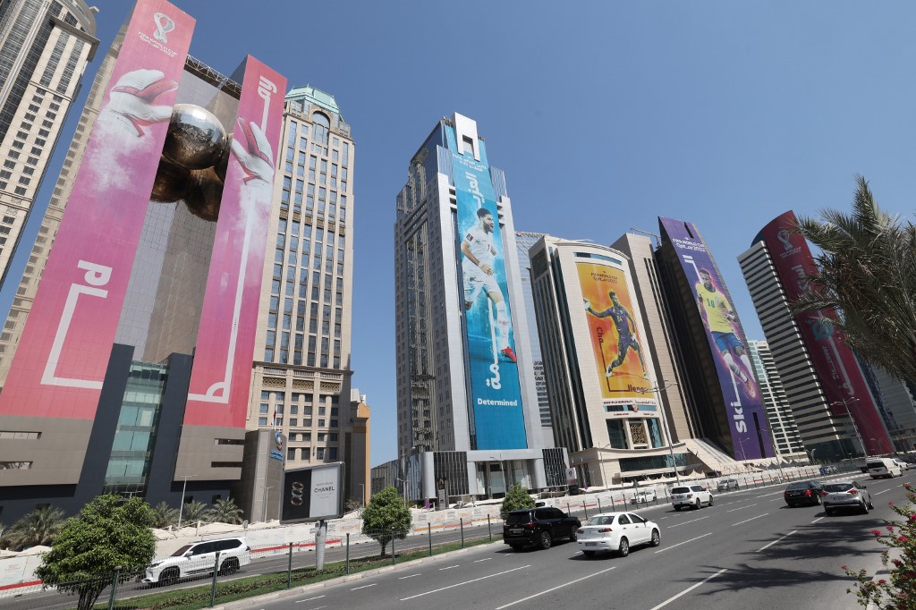 Una calle de Doha a pocos días del inicio del mundial de Qatar 2022