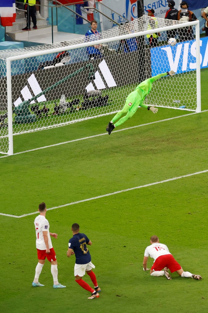 El gol de Mbappé para el 3-0 de Francia ante Polonia en el Mundial Qatar 2022