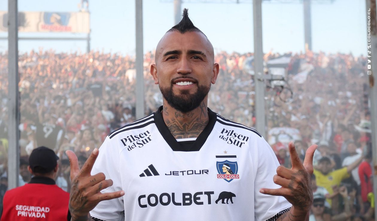 Arturo Vidal Fue Presentado Como Todo Un Rey En Su Regreso A Colo Colo ...