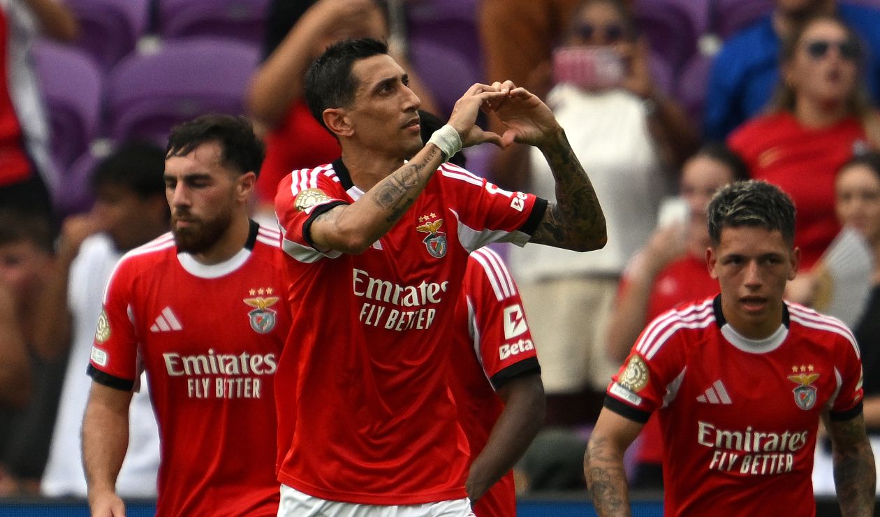Benfica goleó 6-0 en el Mundial de Clubes con doblete de Di María | Antena 2