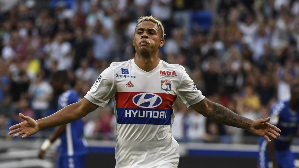 El delantero Mariano Díaz Mejía