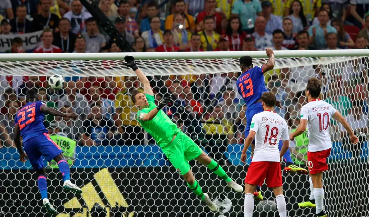 Yerry Mina anotando el gol de Colombia ante Polonia en el Mundial