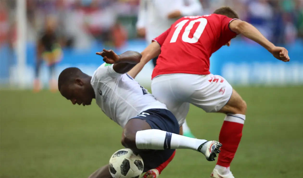 Francia y Dinamarca protagonizaron el primer 0-0 del Mundial