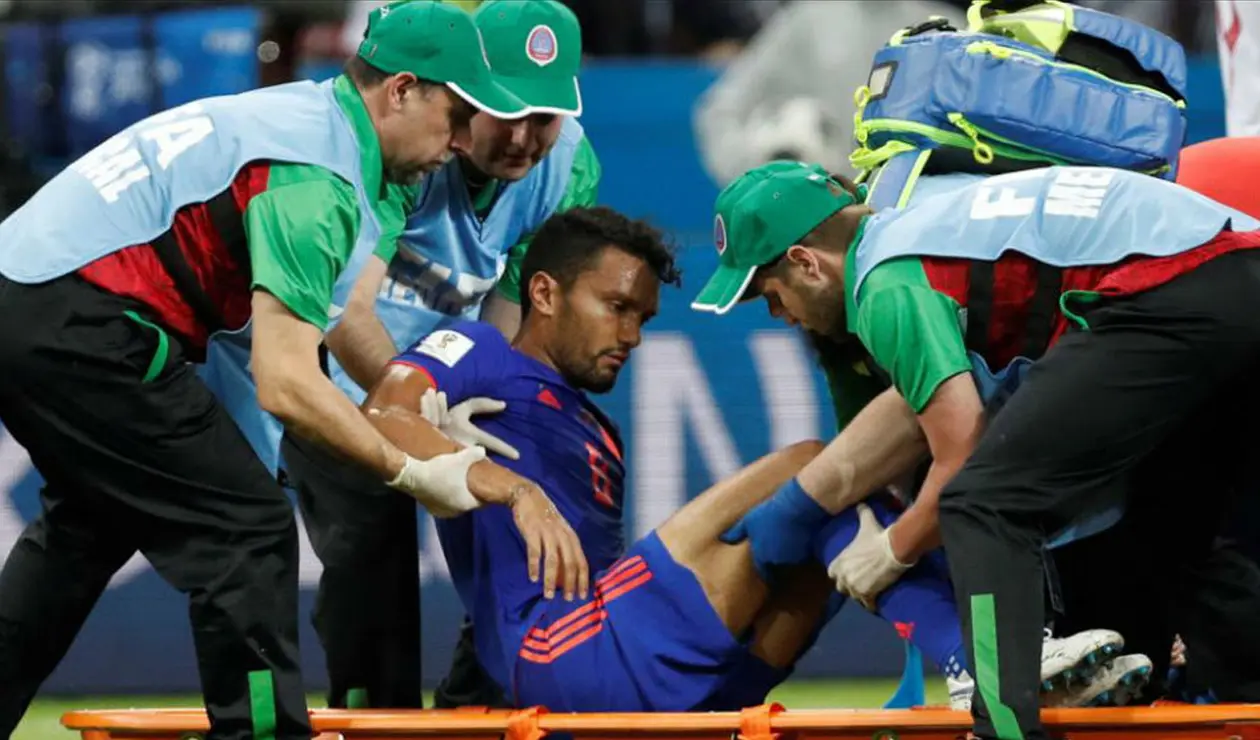 Abel Aguilar salió lesionado ante Polonia