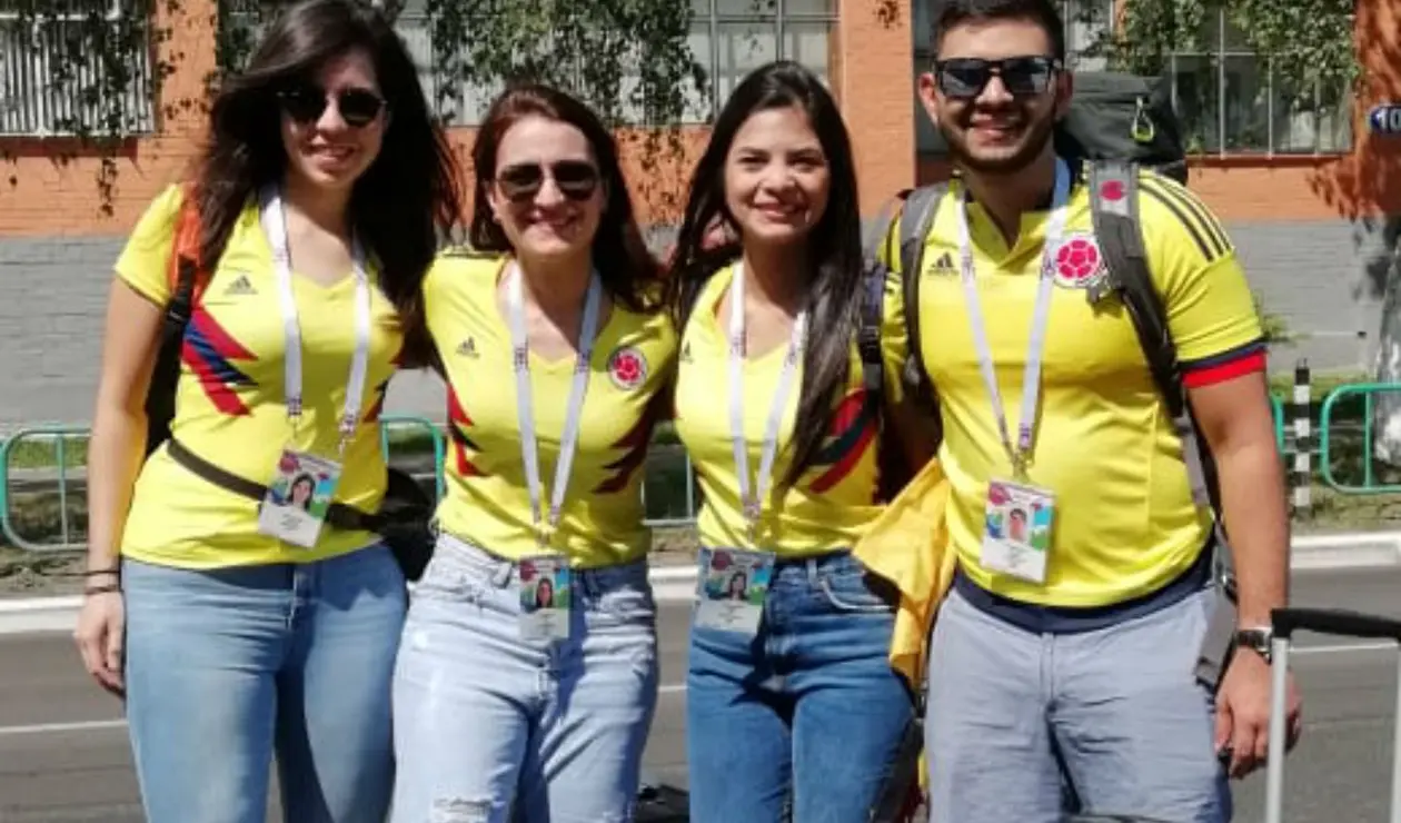 Cientos de aficionados llegaron a Saransk para acompañar a la Selección Colombia