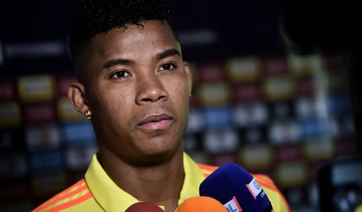 El volante colombiano se recuperó y está listo para el debut ante Japón