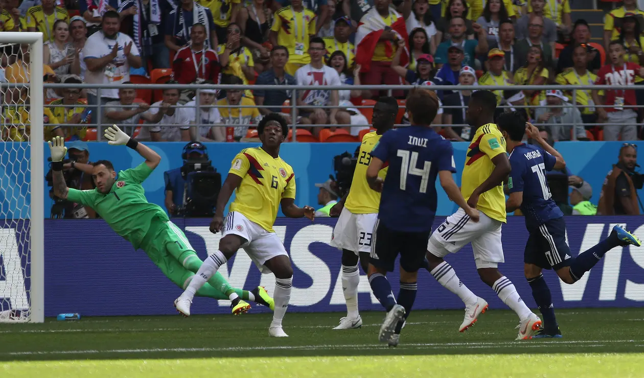 Selección Colombia ante Japón en su debut en el Mundial de Rusia 2018