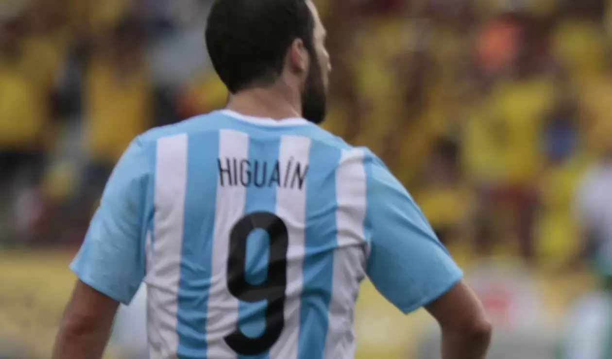 Gonzalo Higuaín, delantero argentino