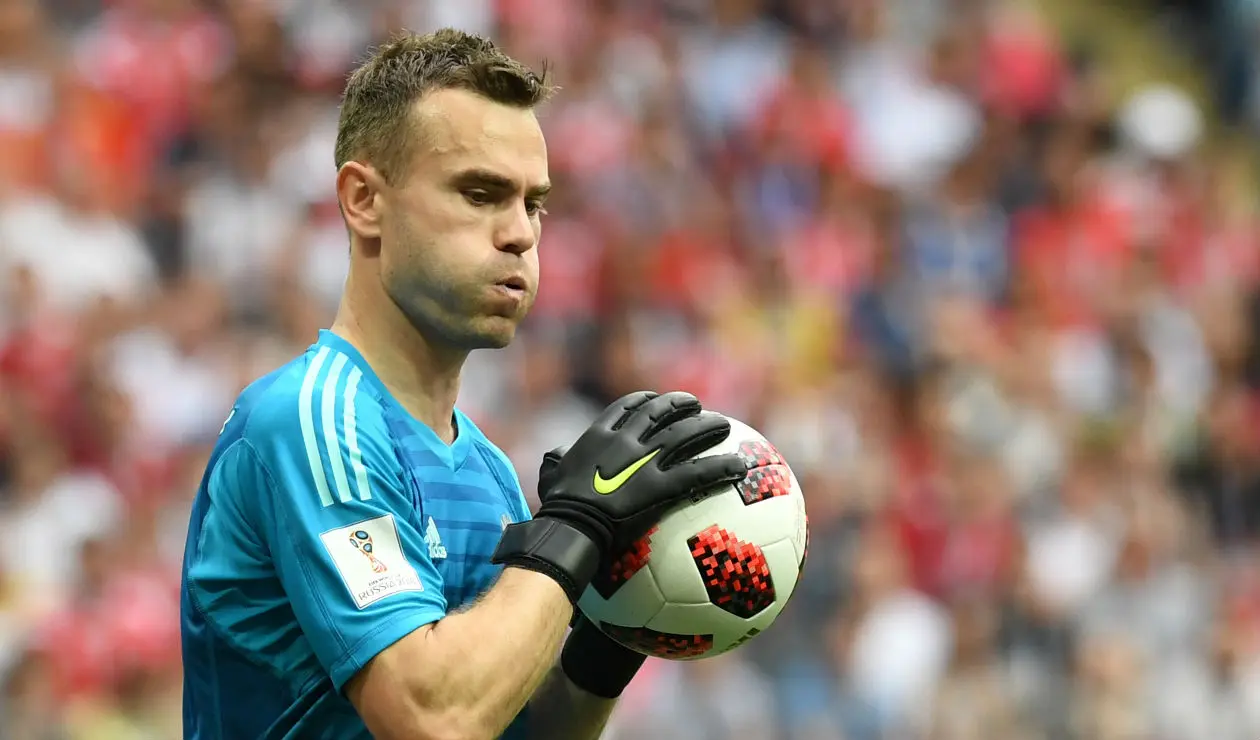 Igor Akinnfeev fue el héroe de Rusia ante España en su propio Mundial