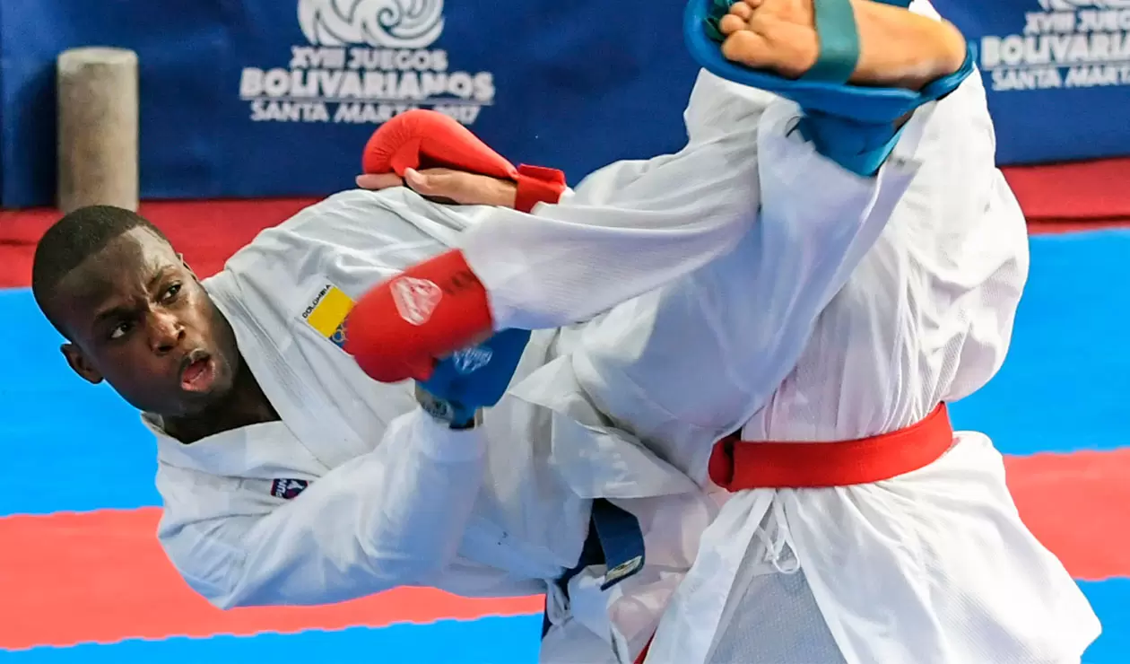 Carlos Sinisterra ganó oro en el Karate de los Juegos Centroamericanos y del Caribe Barranquilla 2018