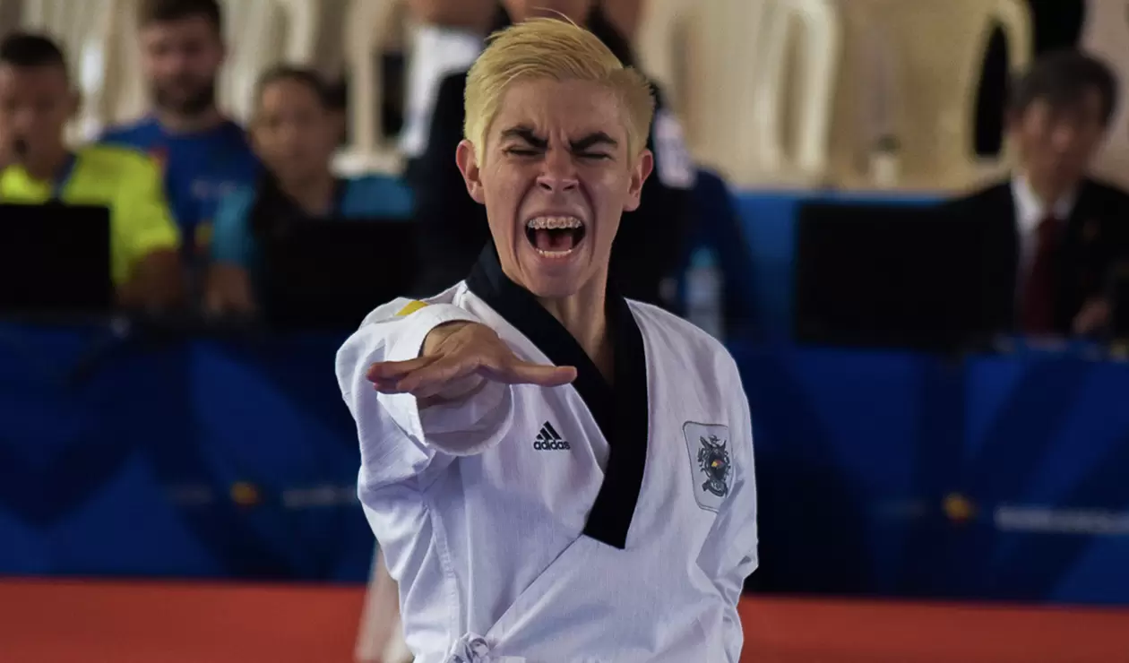 Isaac Vélez Oro Taekwondo Centroamericanos 2018 