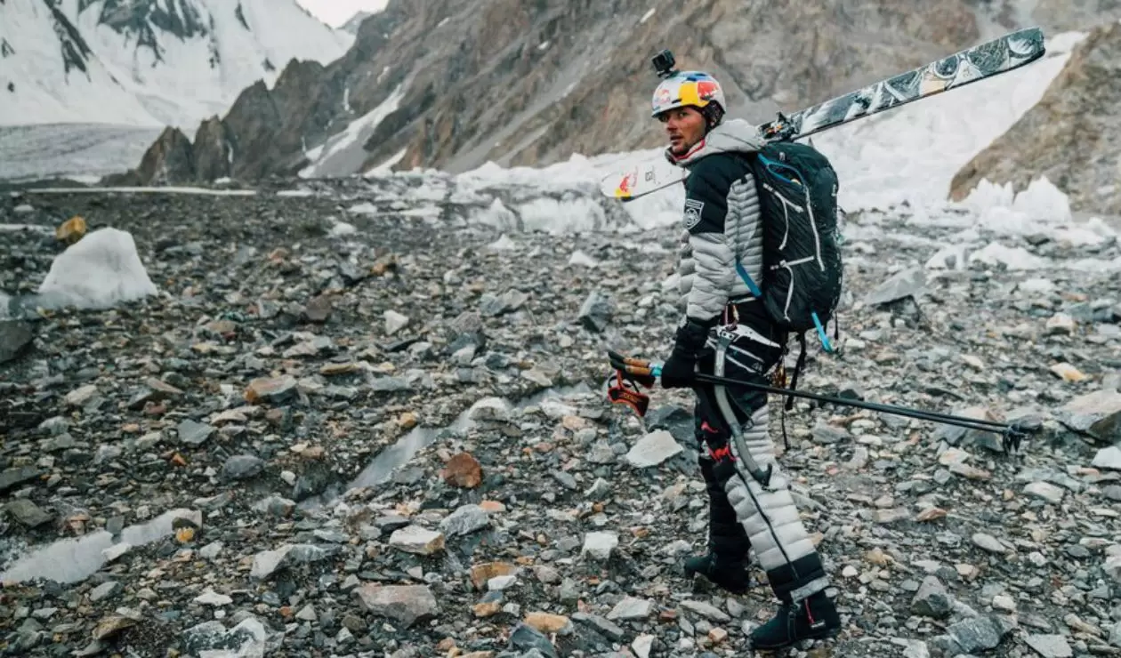 Andrzej Bargiel, primer hombre en bajar el K2 esquiando