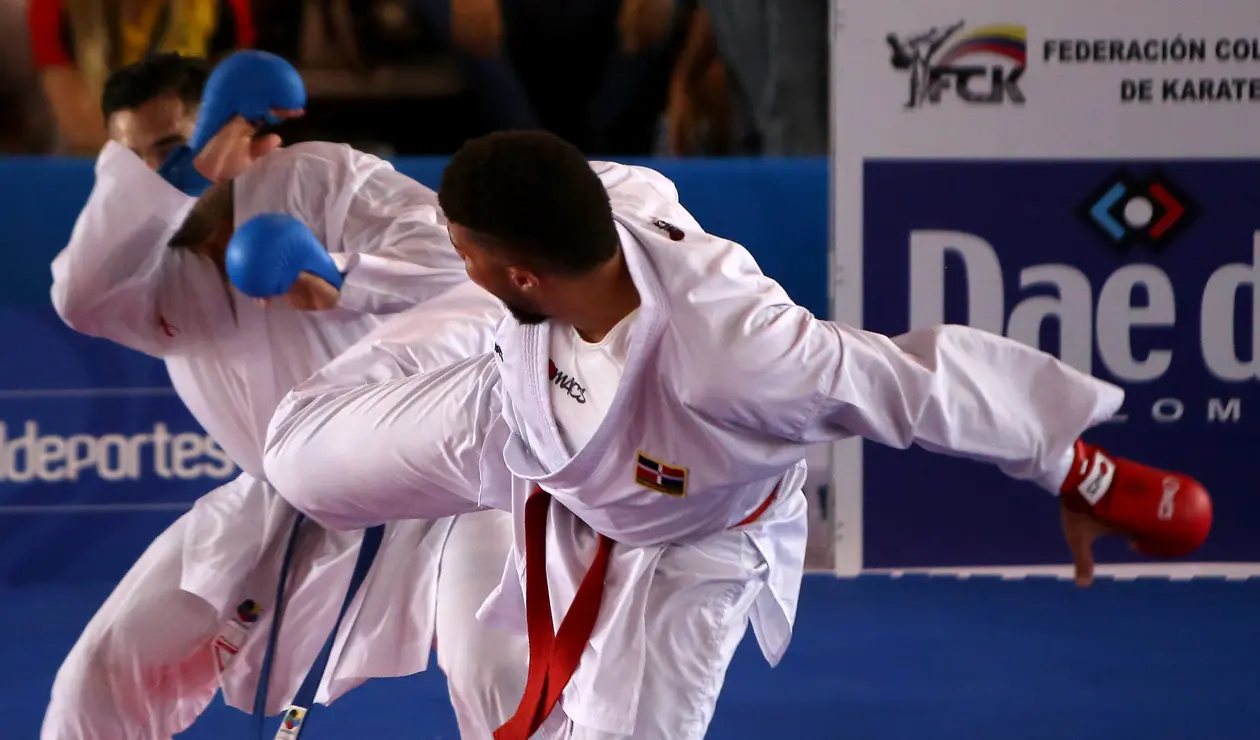 Diego Lenis de Colombia Vs Anel Castillo de República Dominicana 6