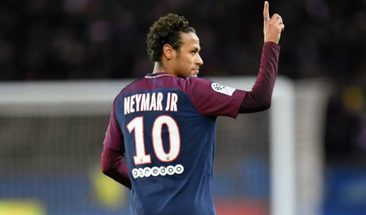 Neymar se quedaría en el PSG esta temporada