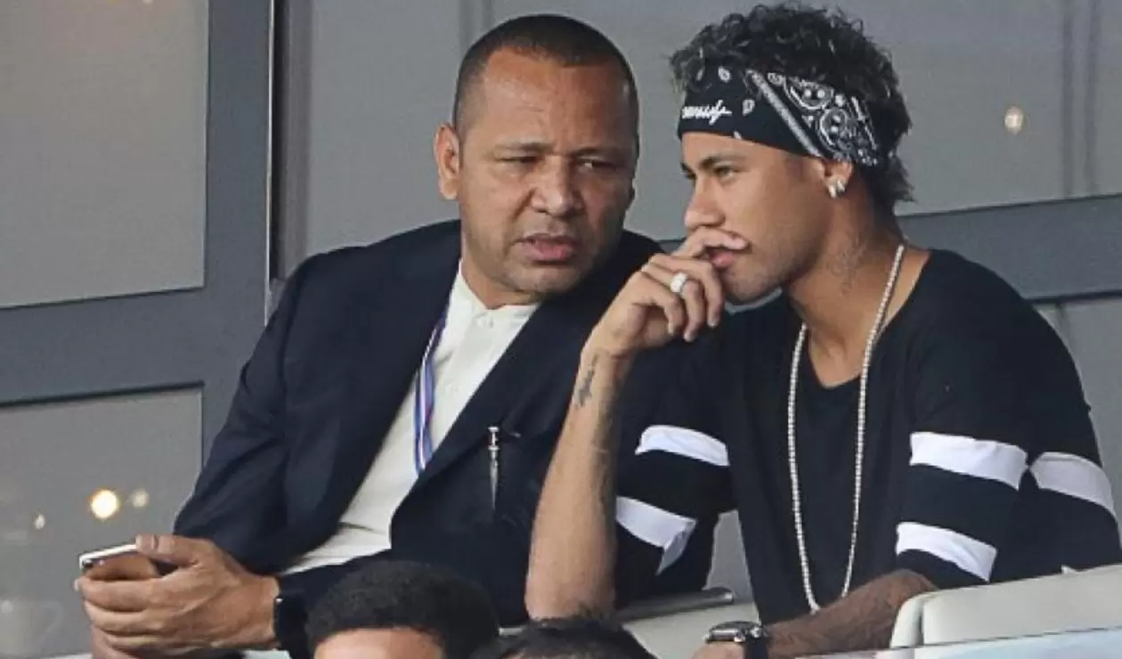Neymar Jr. junto a su padre.