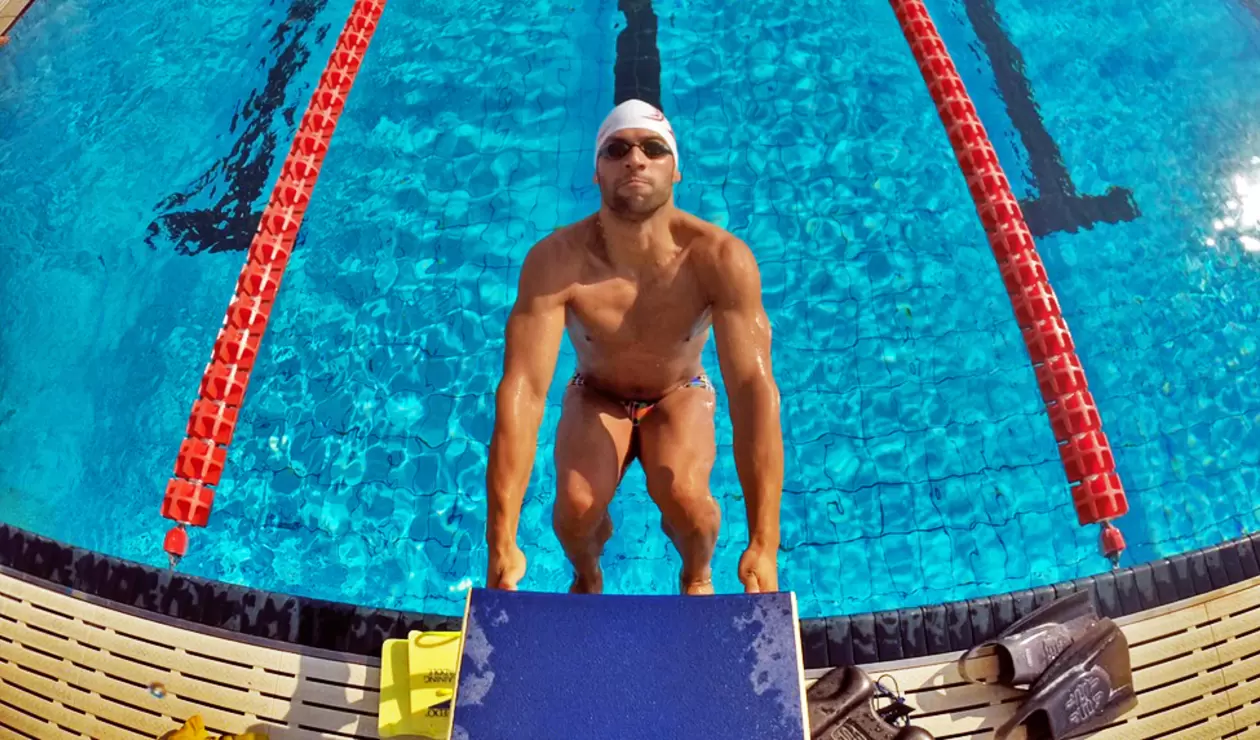 Omar Pinzón ganó medalla de oro en los 100 metros espalda de los Juegos Centroamericanos