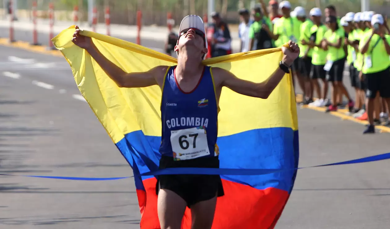 El colombiano Jeison Suárez, ganador del oro en la maratón de los Juegos Centroamericanos y del Caribe Barranquilla 2018 