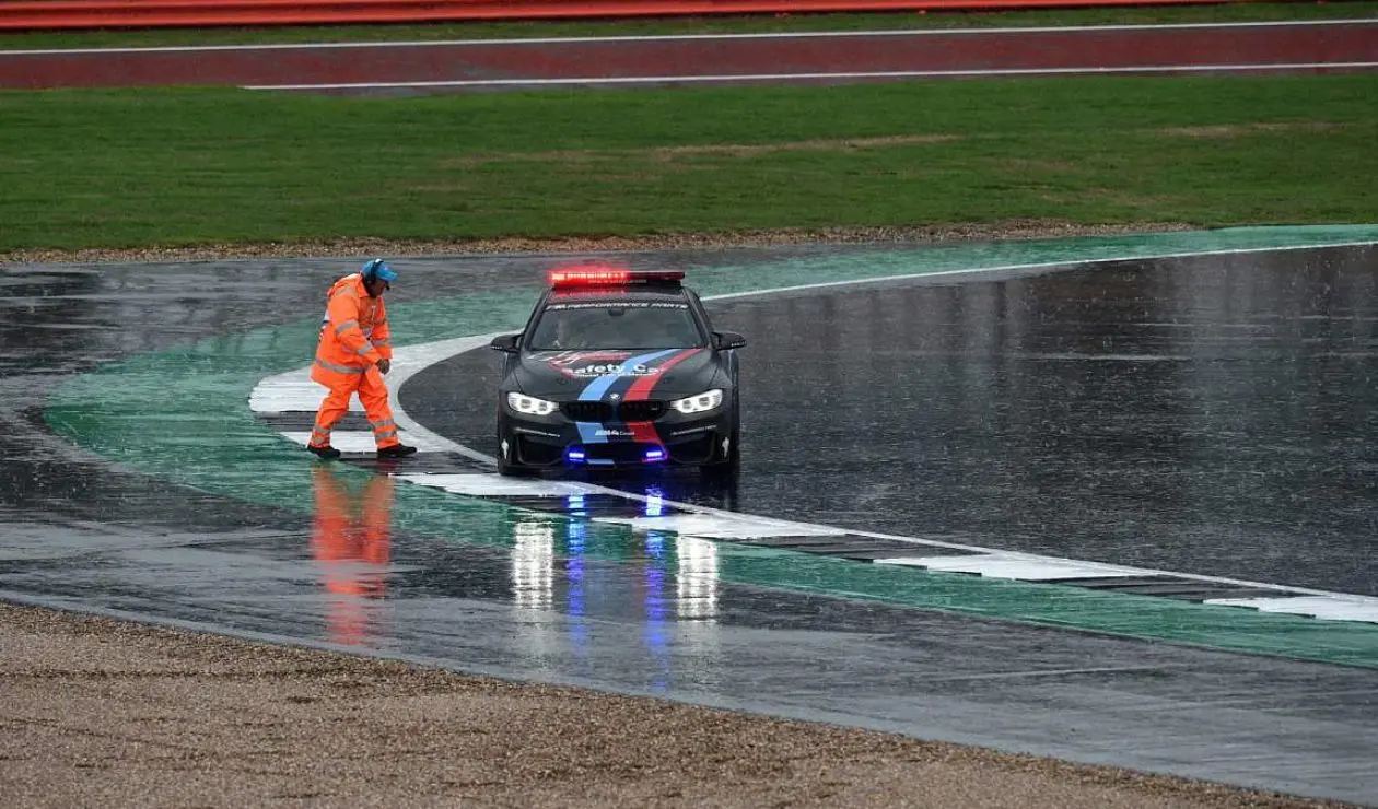 Cancelado el GP de Gran Bretaña de MotoGP por malas condiciones climatológicas