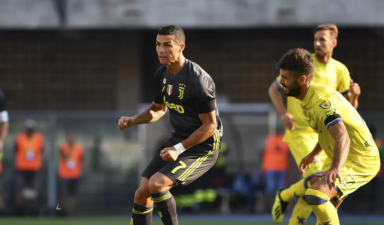 Cristiano Ronaldo jugando con la Juventus de Turín