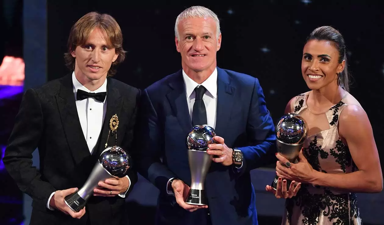 El croata Luka Modric, el francés Didier Deschamps y la brasileña Martha, los grandes ganadores en la gala de los premios The Best organizada por la FIFA