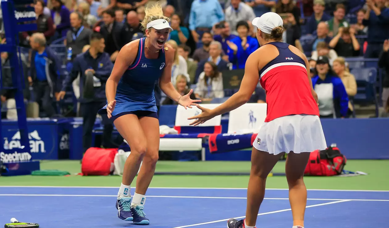 Ashleigh Barty y CoCo Vandeweghe, campeonas en dobles femenino del US Open 