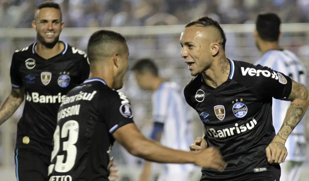 Gremio derrotó a Tucumán en la Libertadores