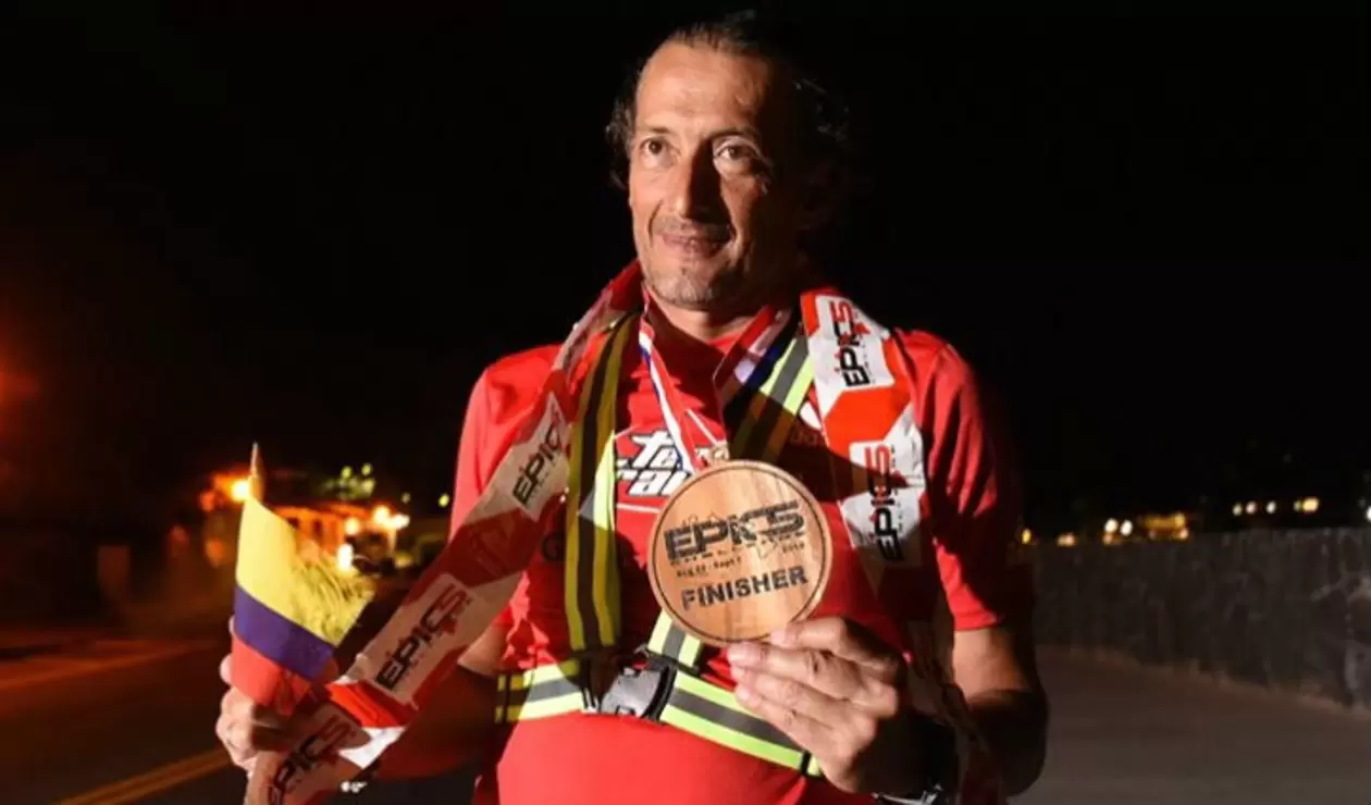 Edwin Vargas, primer colombiano en ganar la prueba de triatlón más difícil del mundo