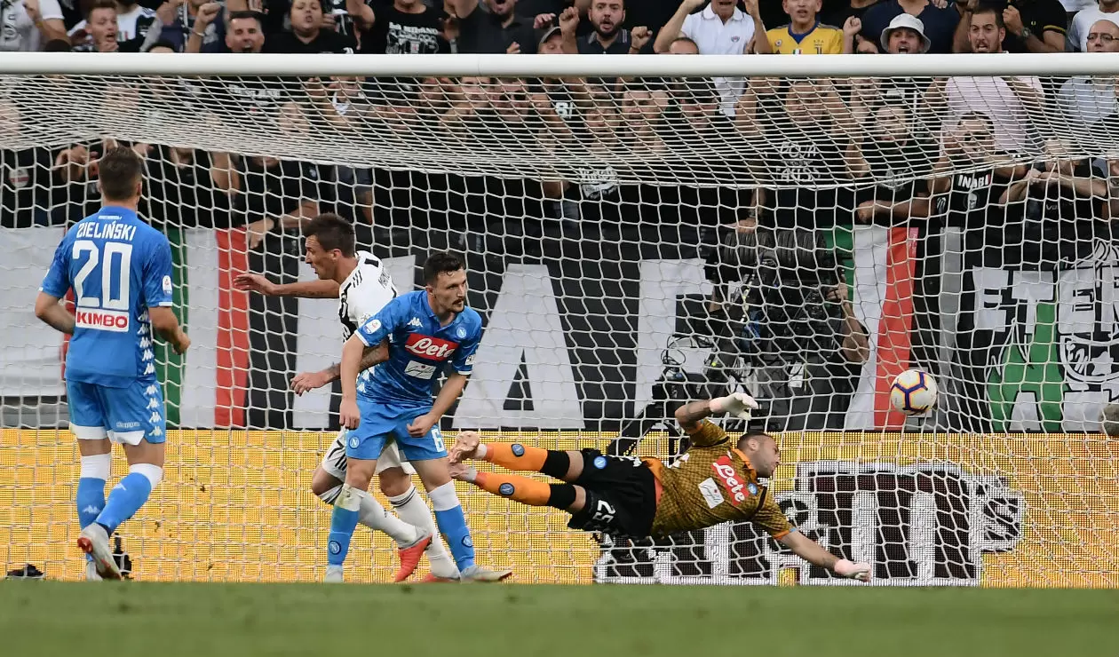Juventus vs Napoli - Serie A de Italia
