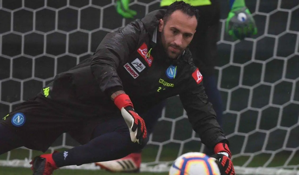 David Opsina, portero del Napoli, entrenamientos Napoli
