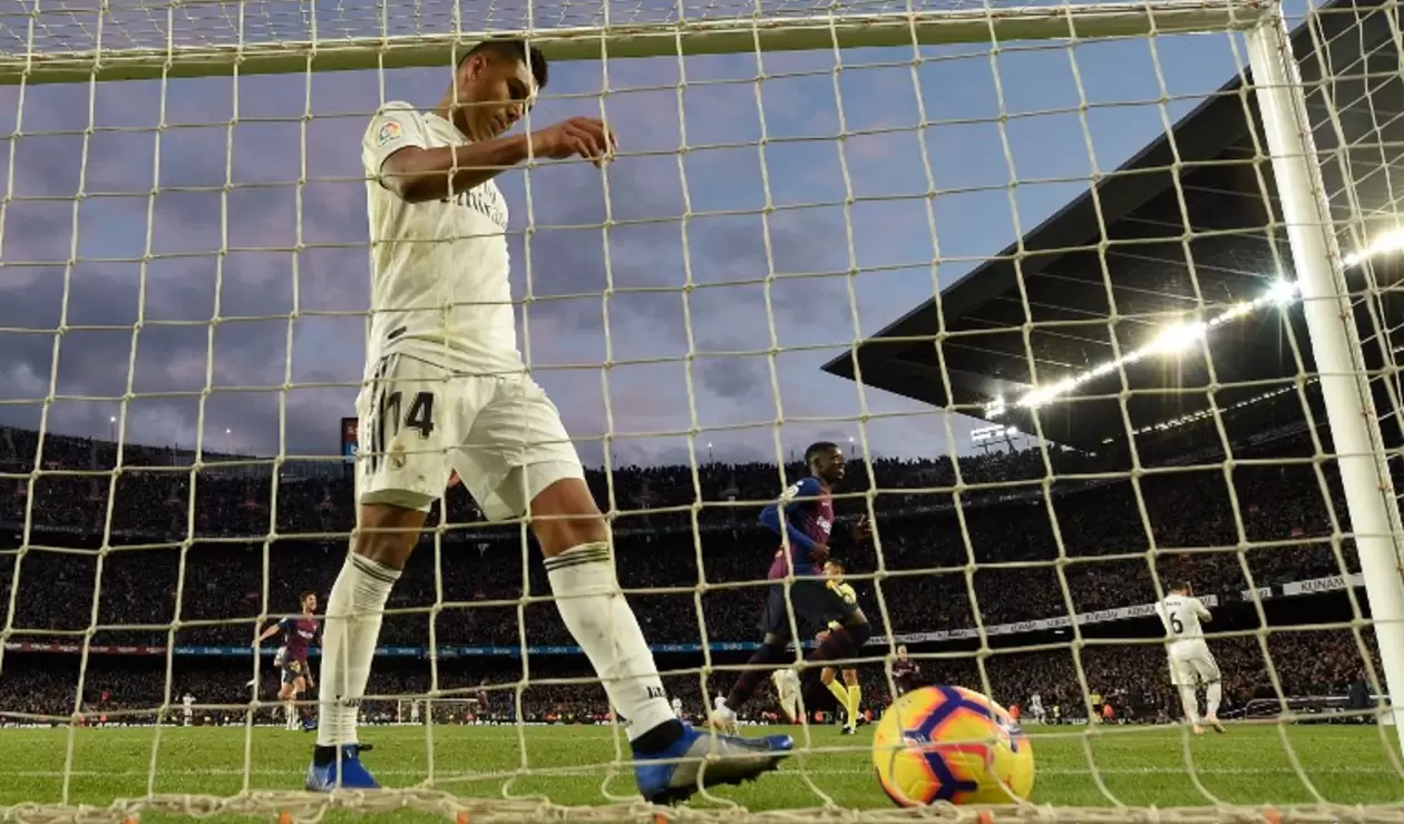 Casemiro, luego del quinto gol del Barcelona anotado por el chileno Arturo Vidal
