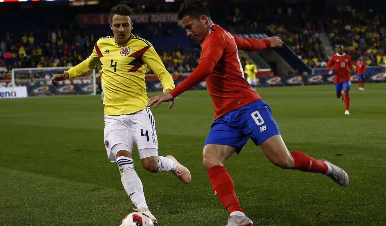 Santiago Arias fue, nuevamente, uno de los jugadores destacados de Colombia