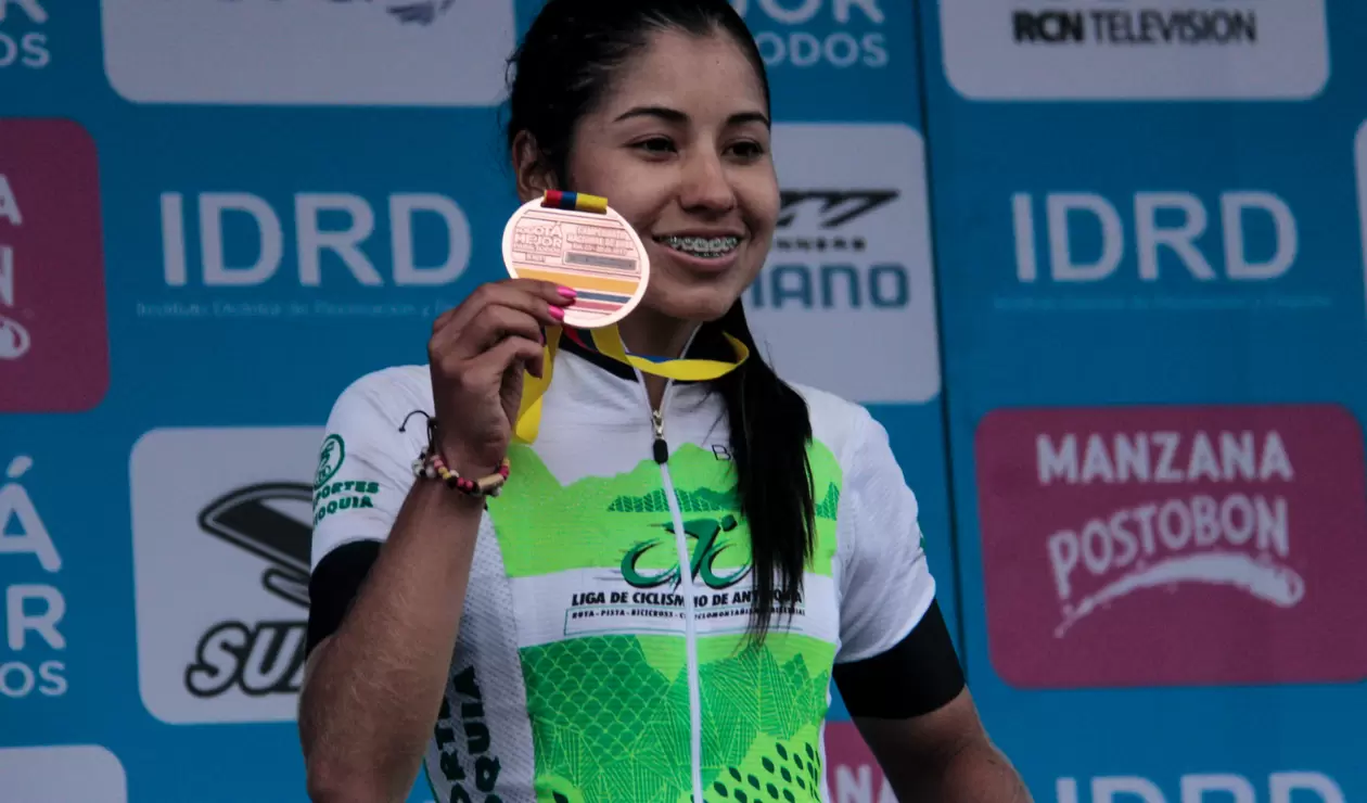 La colombiana Paula Patiño fue confirmada en el Movistar Team