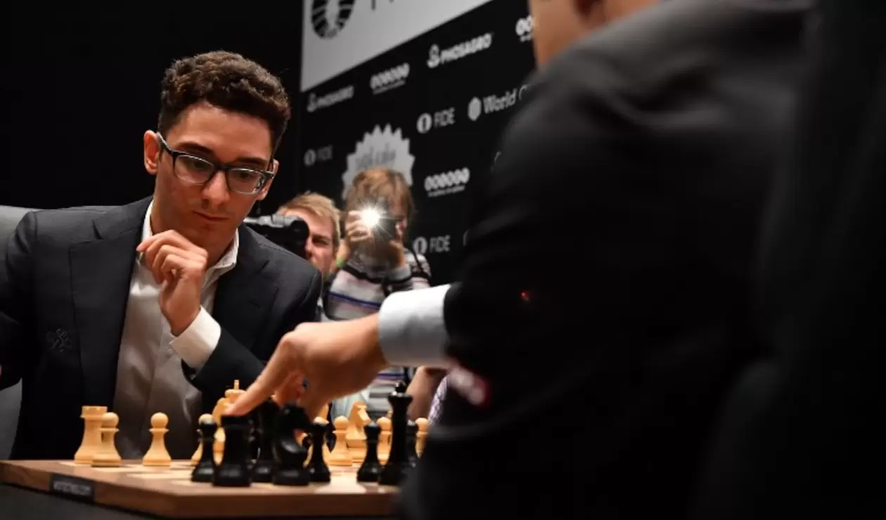 Fabiano Caruana, primer estadounidense que va por el título mundial desde el legendario Bobby Fischer en 1972.