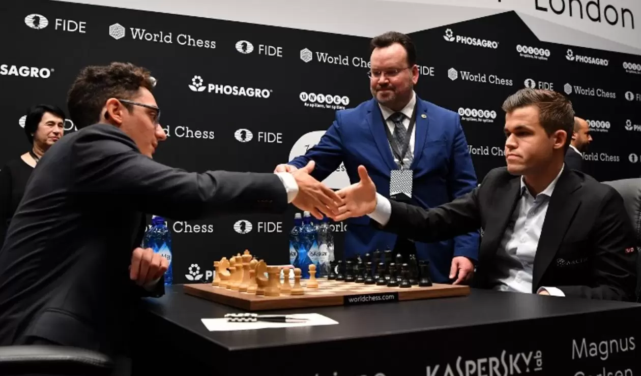 Carlsen, en una posición claramente favorable, ofreció el armisticio a un aspirante que no dudó en aceptarlas.