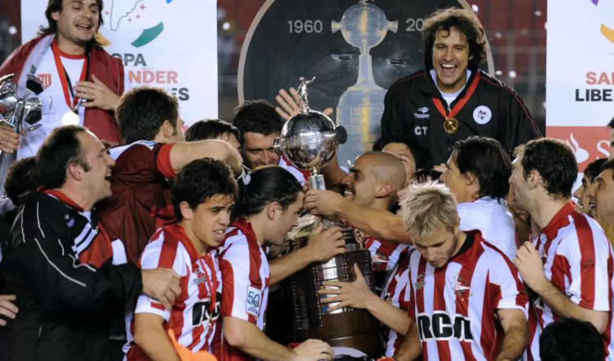 Estudiantes de La Plata (Argentina), campeón de la Copa Libertadores 2009.