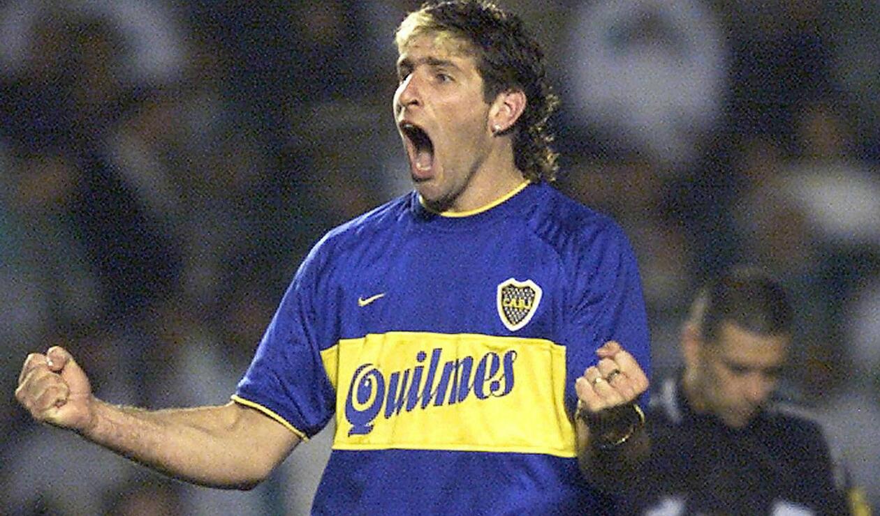 2. Martín Palermo. Es el máximo goleador de la historia de Boca con 236 goles en 404 partidos. El delantero marcó una era y será un ídolo xeneize eternamente. Alcanzó catorce títulos, entre los que se destacan dos Libertadores (2000 y 2007) y una Intercontinental (2000). 