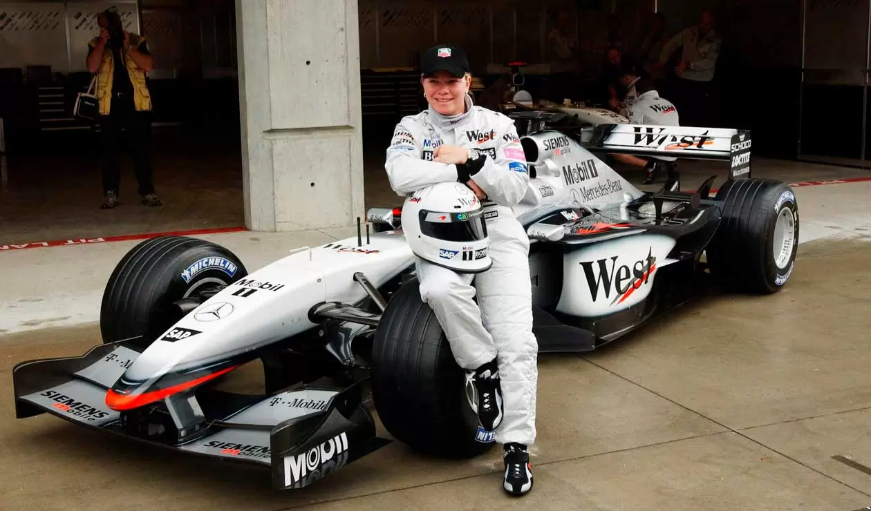 Sarah Fisher con McLaren
