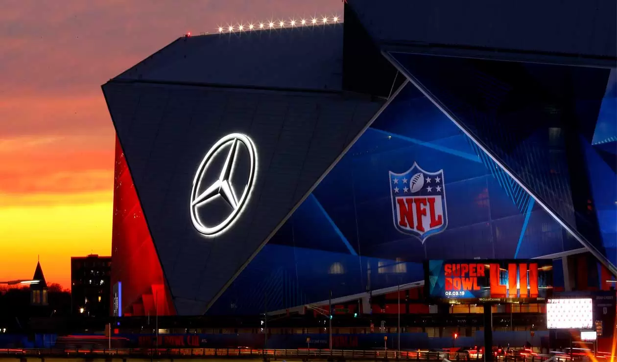 Exteriores del Mercedes-Benz Stadium donde se jugará el Super Bowl 2019