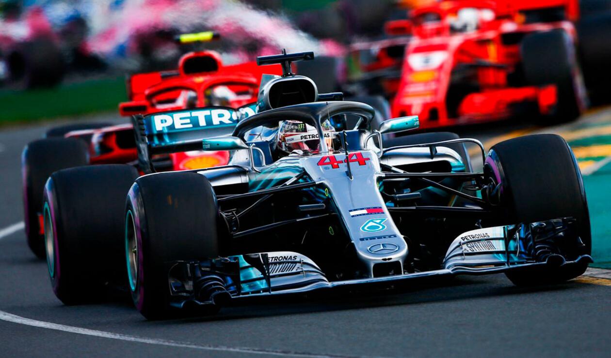 Mercedes Benz espera repetir título con Lewis Hamilton