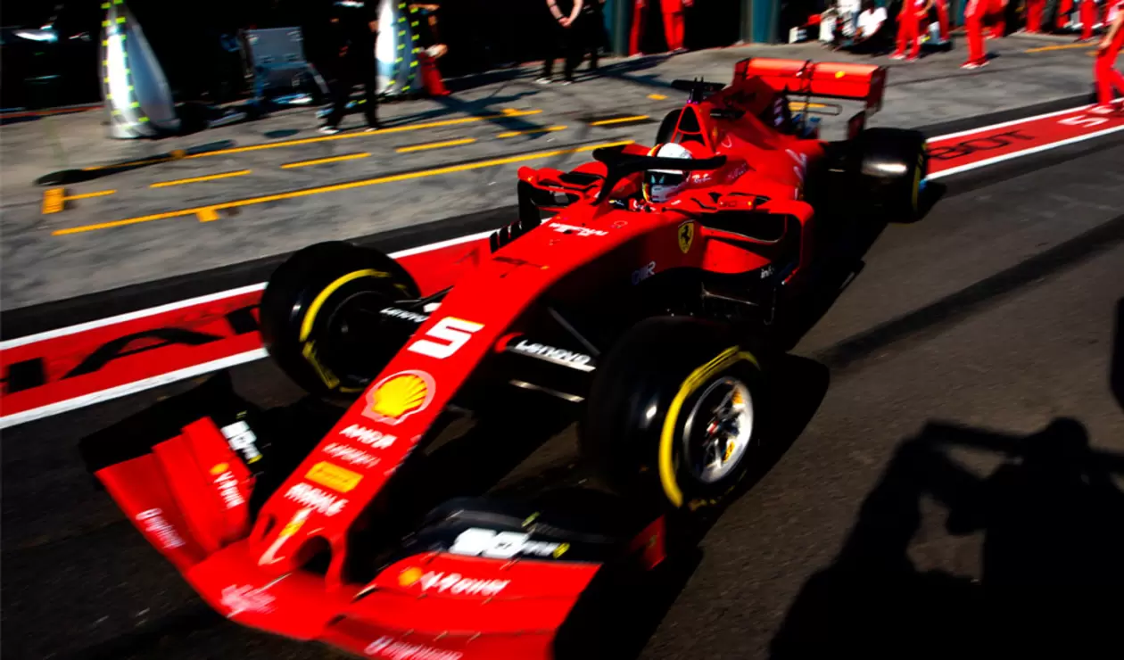 Sebastian Vettel durante la sesión de clasificación en el Gran Premio de Australia
